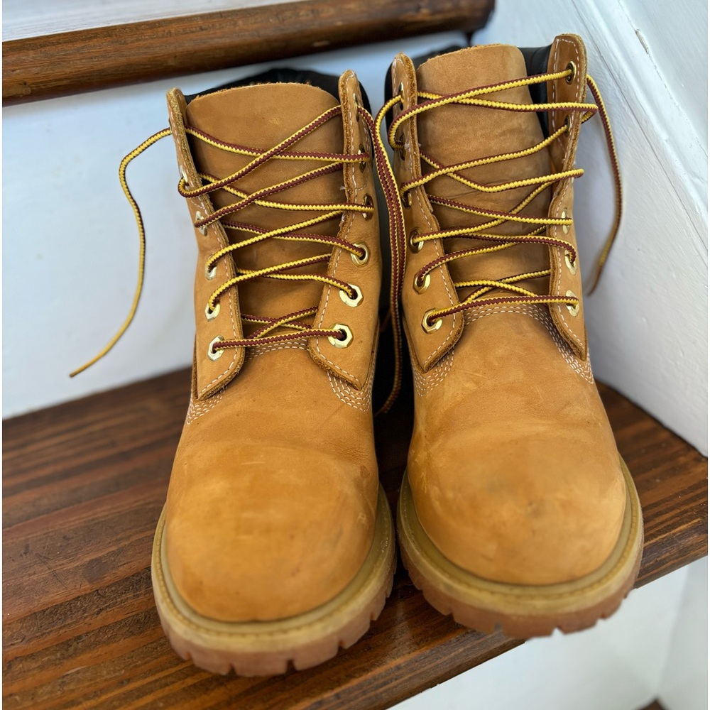 Timberland boots size 9 EUC